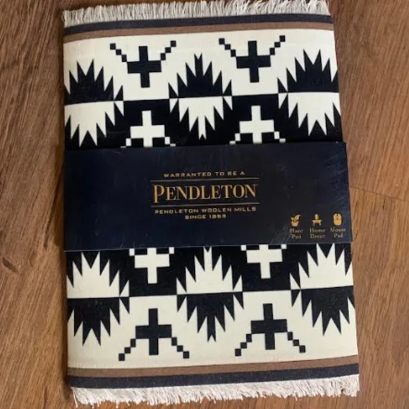 🆕 Pendleton Mouse Rug - Picture 3 of 8